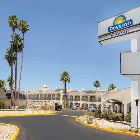 Days Inn By Wyndham Airport - Phoenix Eksteriør bilde