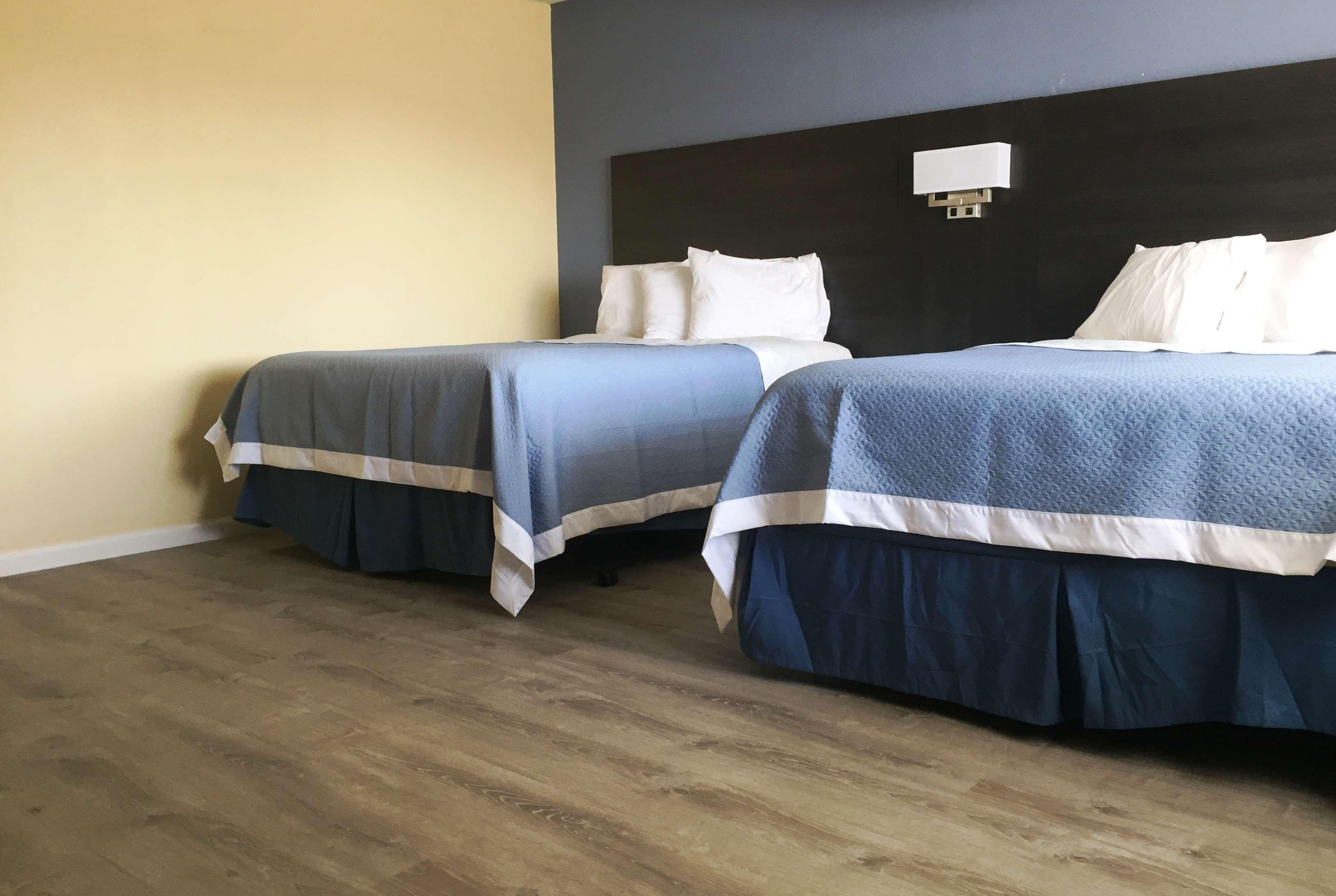 Days Inn By Wyndham Airport - Phoenix Eksteriør bilde