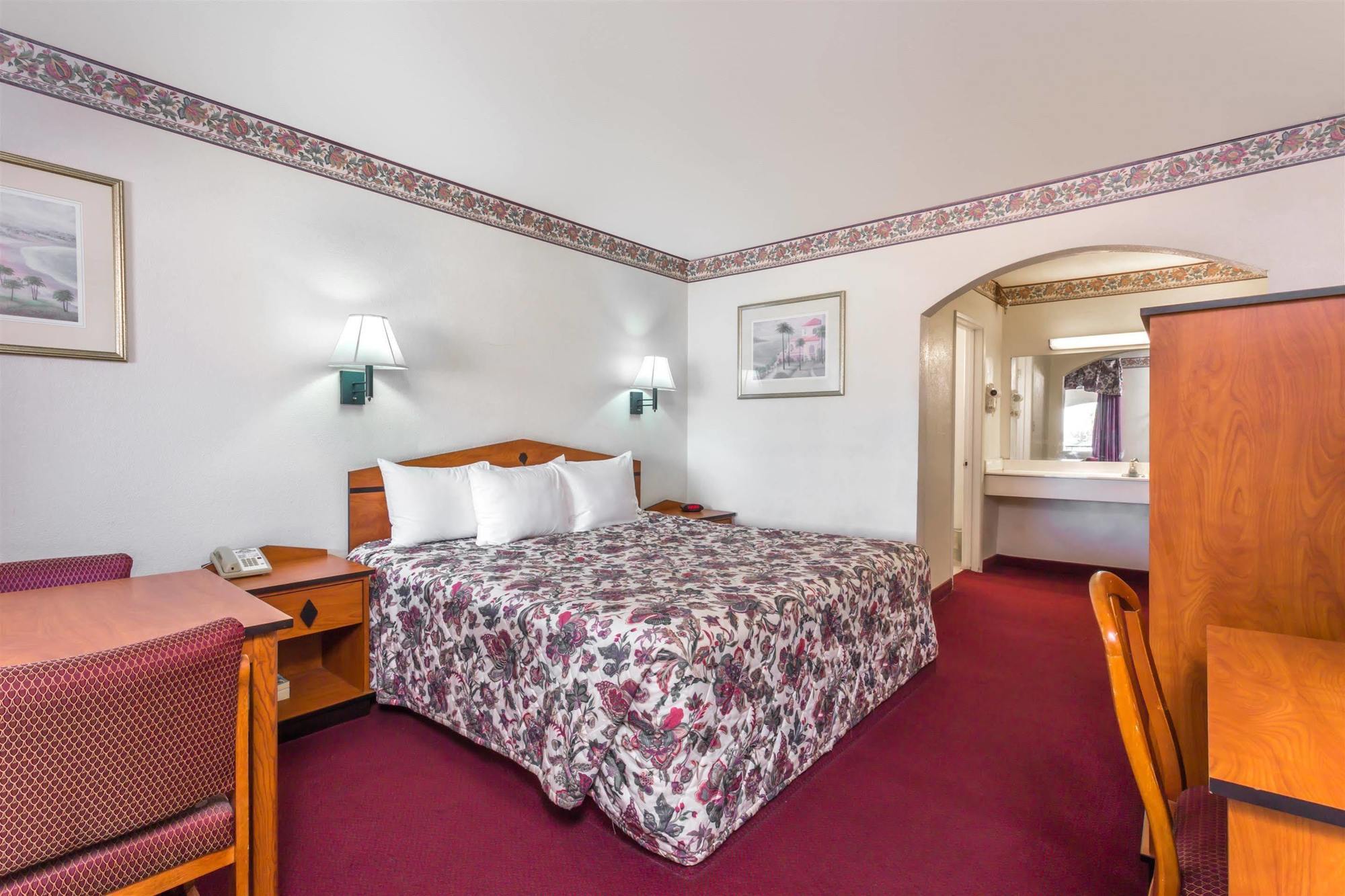 Days Inn By Wyndham Airport - Phoenix Eksteriør bilde